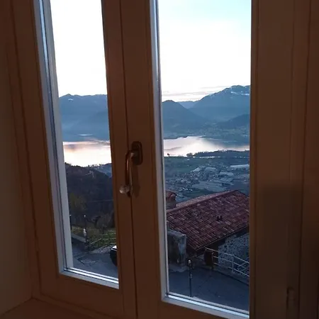 Casa Delle Api Apartment Pisogne